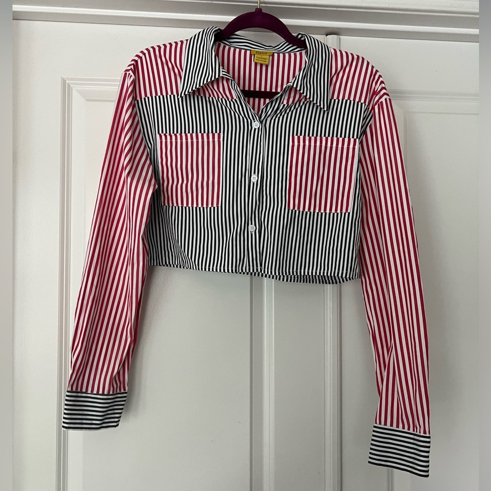 Daisy Cropped Button Down Shirt